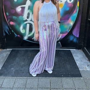 Taylor swift speak now outfit.